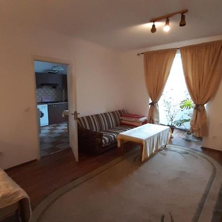 Apartment Na Saharova Ιβανό-Φρανκίβσκ Εξωτερικό φωτογραφία