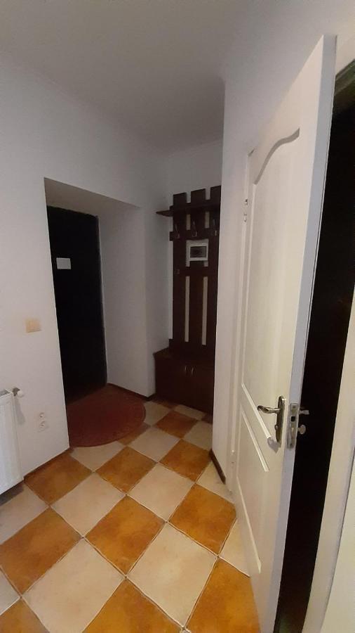 Apartment Na Saharova Ιβανό-Φρανκίβσκ Εξωτερικό φωτογραφία
